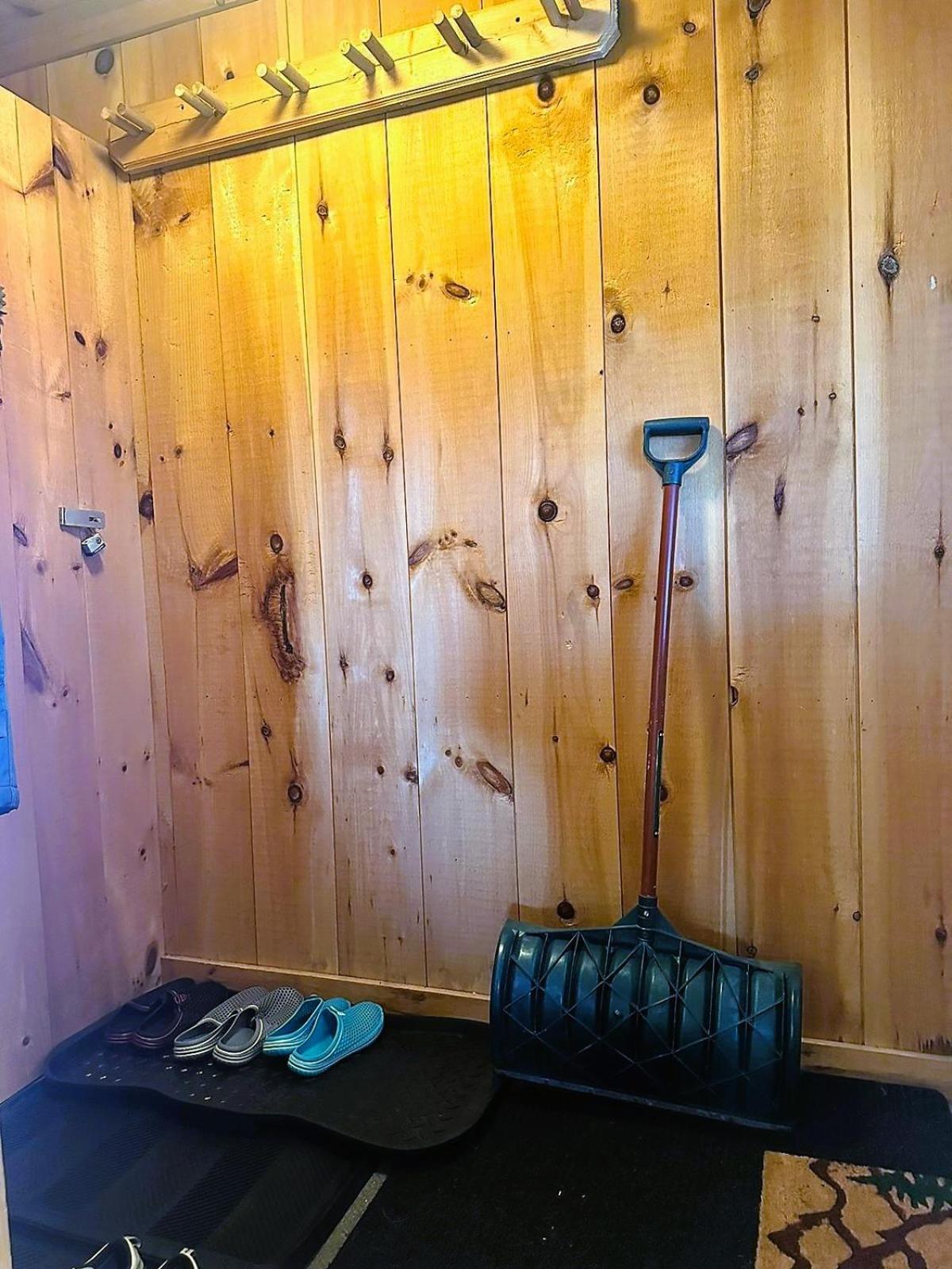 Newly Renovated & Furnished Condo, Only 3 Min To Sunday River! Bethel Exterior photo